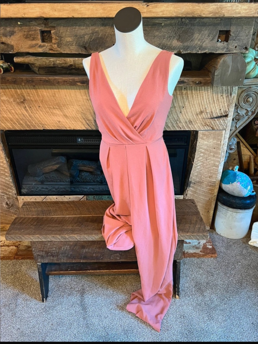 Charlotte Russe Coral Pink Sleeveless V-Neck jumpsuit